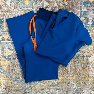 Figs alps blue set xxs casma top xxsp Livingston bottom